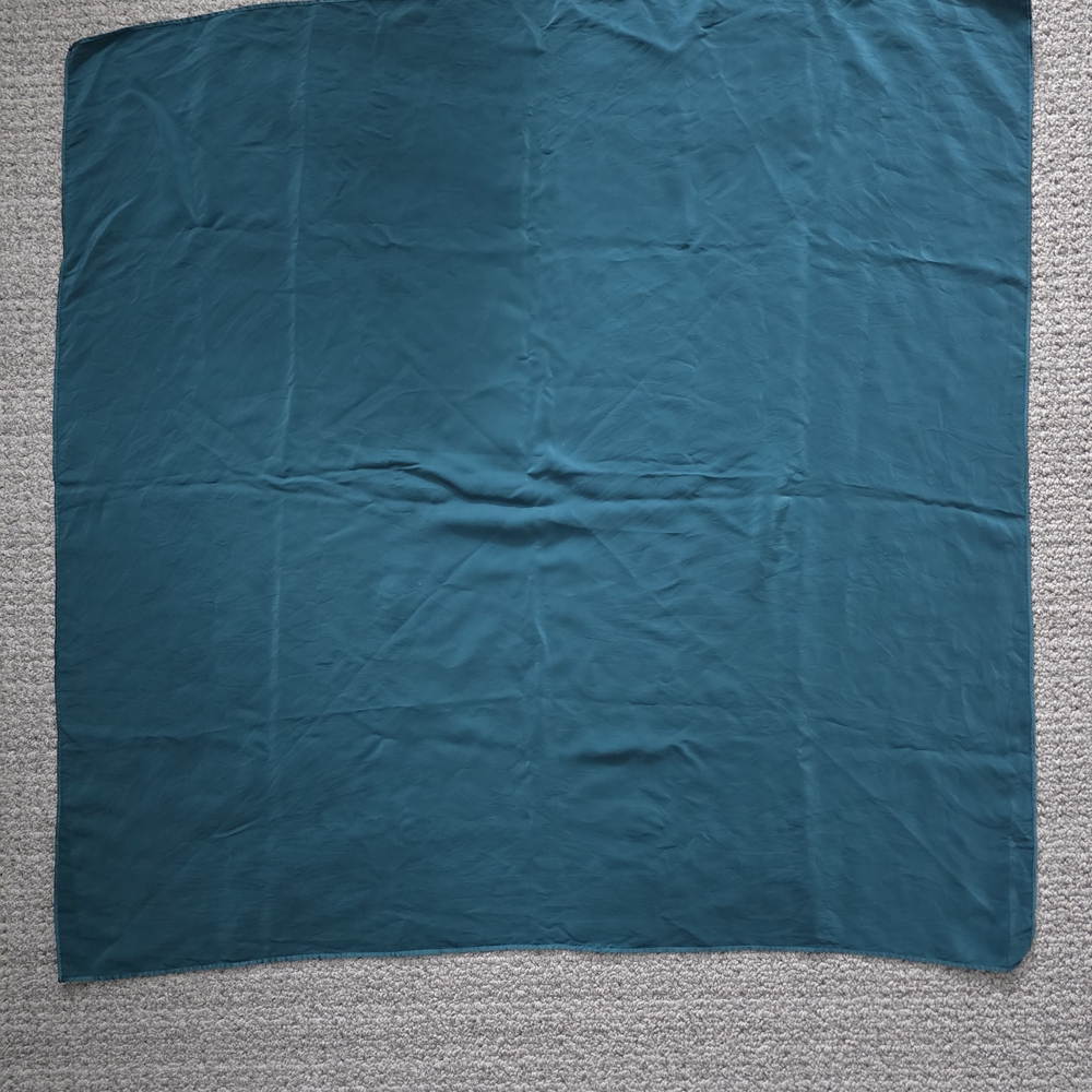 100% Genuine Silk Scarf - Picture 5 of 5